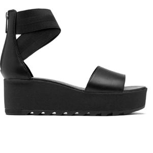 Sorel leather platform flatform